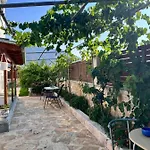 Kontis' Luxury Detached House Near The Sea Loutraki (Corinthia)
